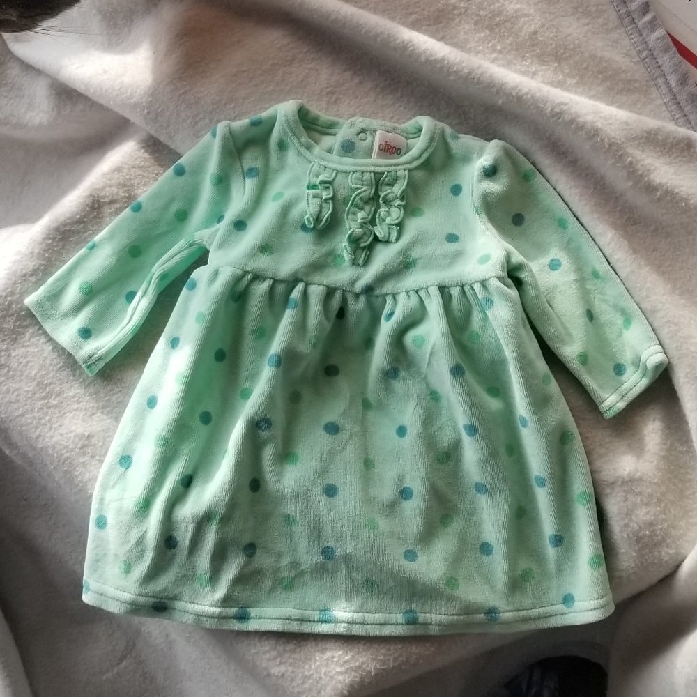 Circo Nb 2 pc outfit in mint green with polka dots